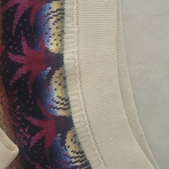 Vintage wool sweater - Picture 8 of 9